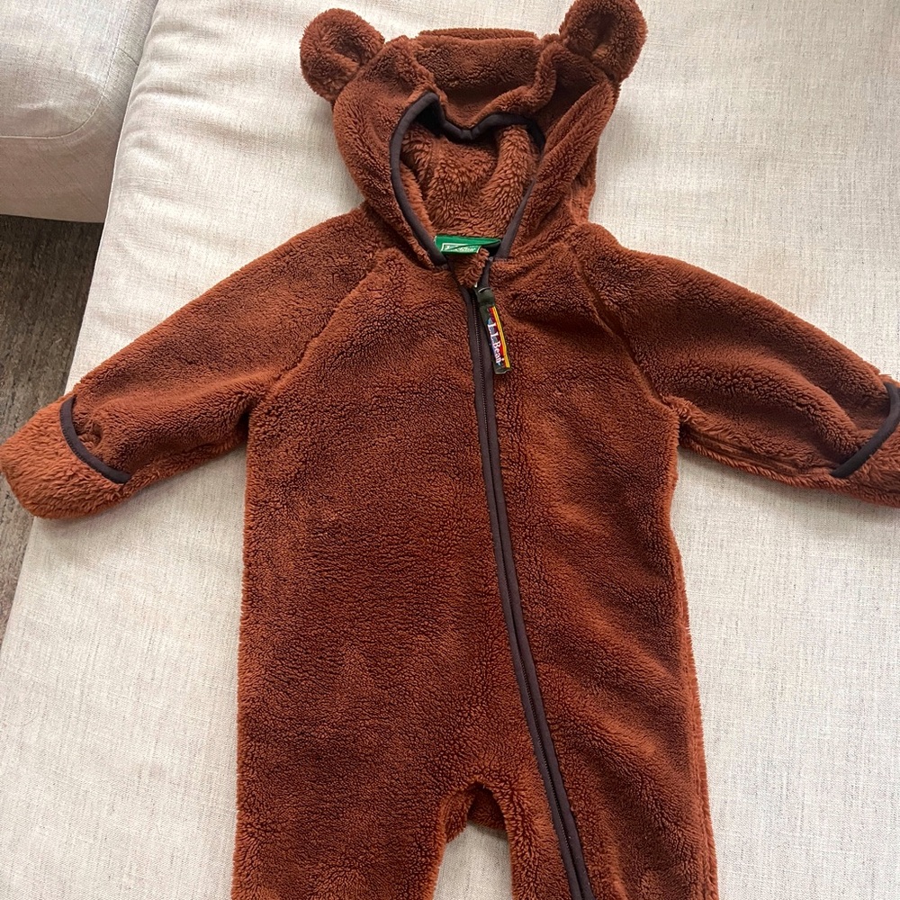Infant L.L.Bean fleece bunting. Brown color. 3-6m. Gently used.